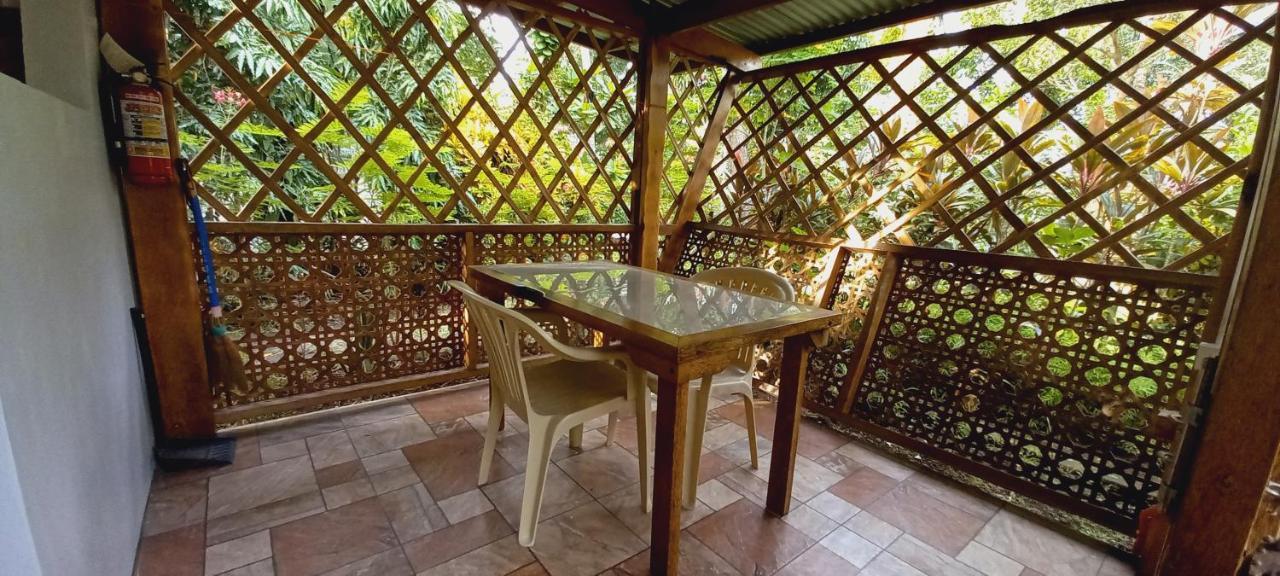 Bat Tree Cottages Agoho Екстериор снимка
